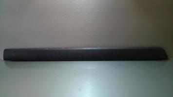 Baguette de porte avant gauche