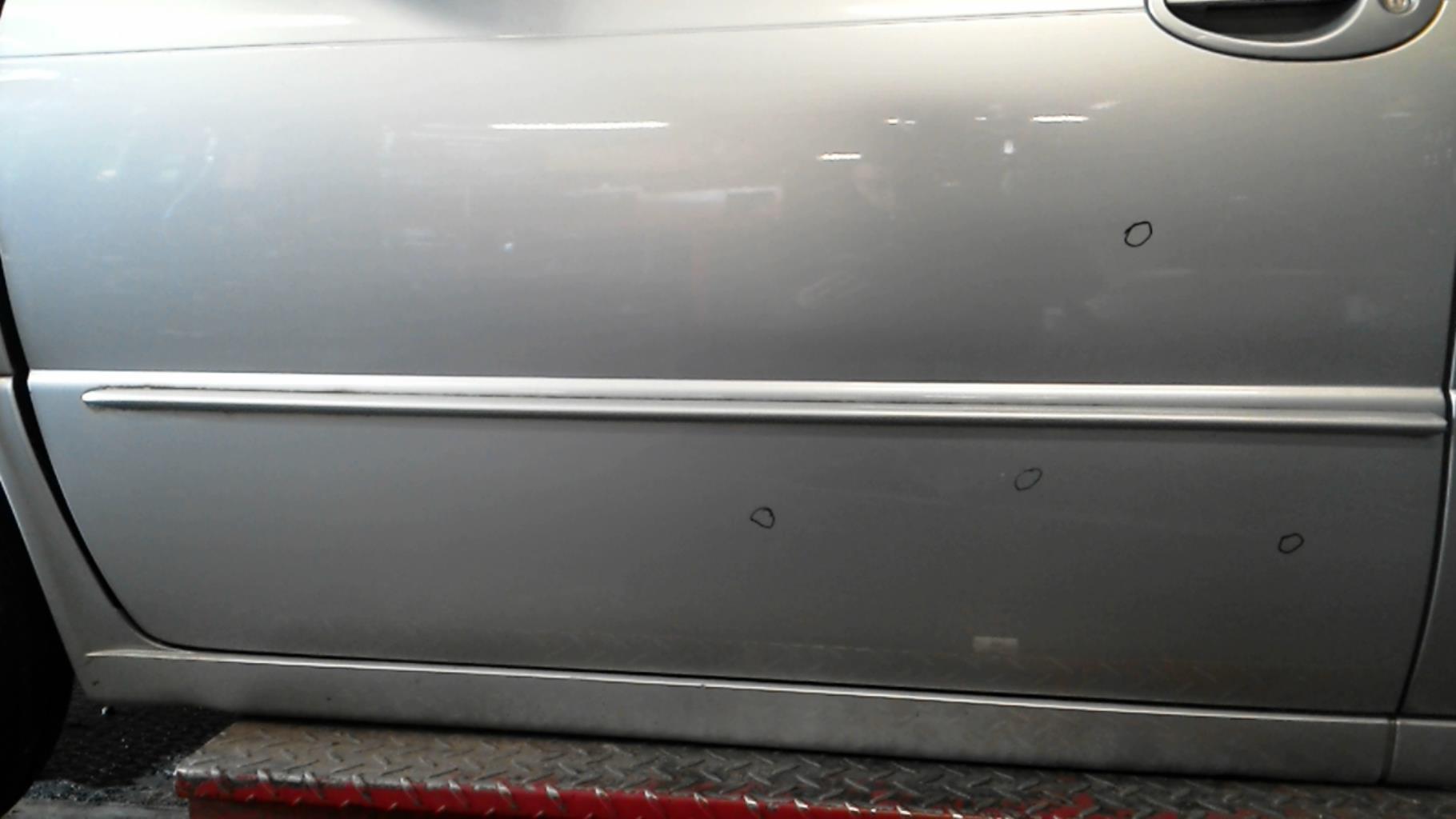 Porte avant gauche