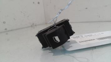 Interrupteur de leve vitre arriere droit