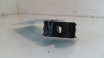 Interrupteur de leve vitre avant droit