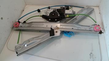 Leve vitre electrique avant gauche