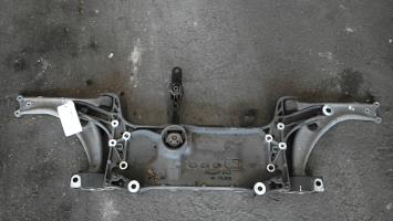 Culla motore anteriore