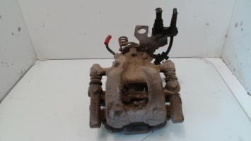 Etrier arriere droit (freinage)