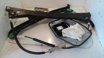 Alzacristalli elettrico anteriore destro