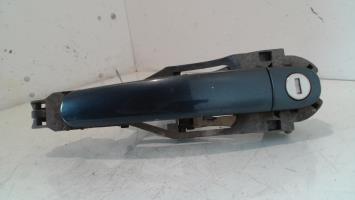 Poignee porte avant gauche