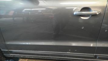 Porte avant gauche
