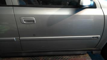 Porte avant droit