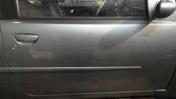 Porte avant droit
