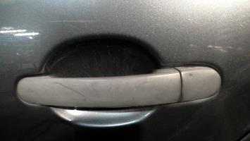 Poignee porte arriere gauche