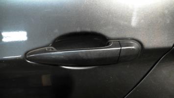 Poignee porte arriere gauche