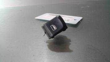 Interrupteur de leve vitre avant droit