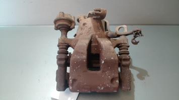Etrier arriere droit (freinage)