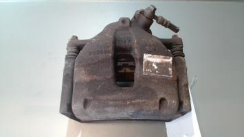 Etrier avant gauche (freinage)