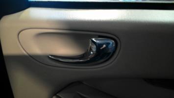 Poignee interieur arriere droit