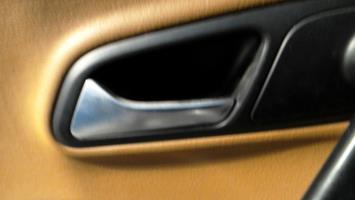 Poignee interieur arriere gauche