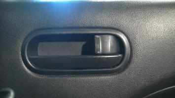 Poignee interieur avant droit