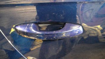 Poignee porte arriere droit