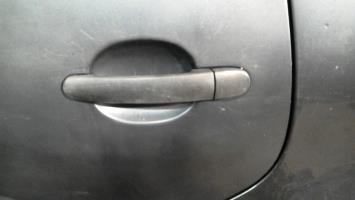 Poignee porte arriere gauche