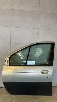 Porte avant gauche