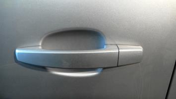 Poignee porte arriere gauche