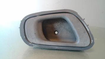 Poignee interieur avant droit