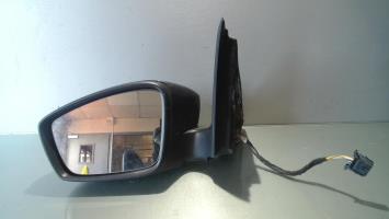 Retrovisor izquierdo