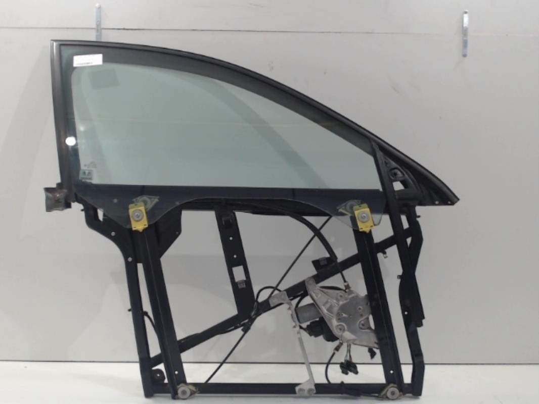 Leve vitre electrique avant droit