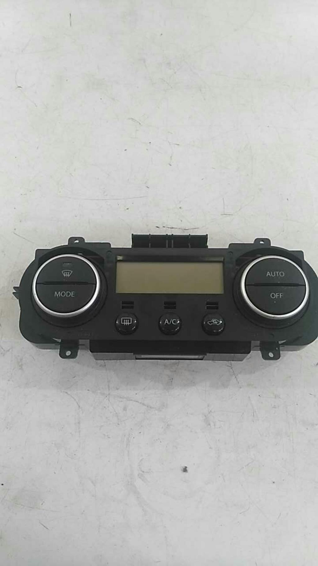 Commande chauffage SUZUKI SWIFT 3 Essence - 1