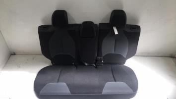Banquette arriere