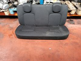 Banquette arriere