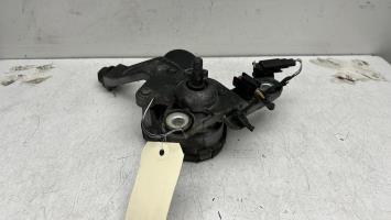 Moteur essuie glace avant droit