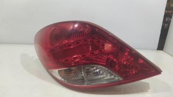 Fanale posteriore principale sinistro (luci)