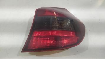Fanale posteriore principale destro (luci)