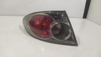 Fanale posteriore principale sinistro (luci)