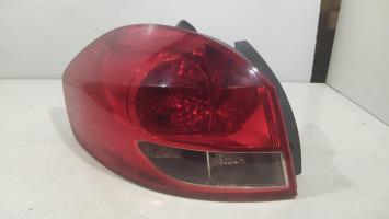 Fanale posteriore principale sinistro (luci)