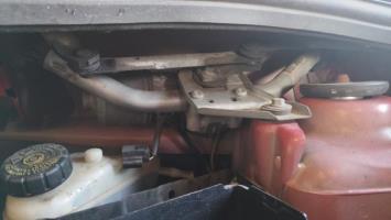 Motore tergicristallo anteriore