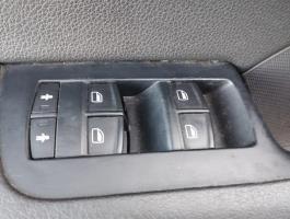 Interruptor de elevalunas delantero izquierdo