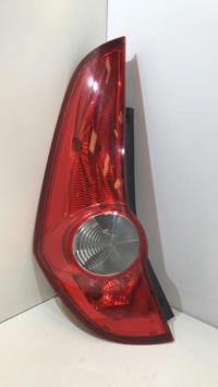 Fanale posteriore principale sinistro (luci)