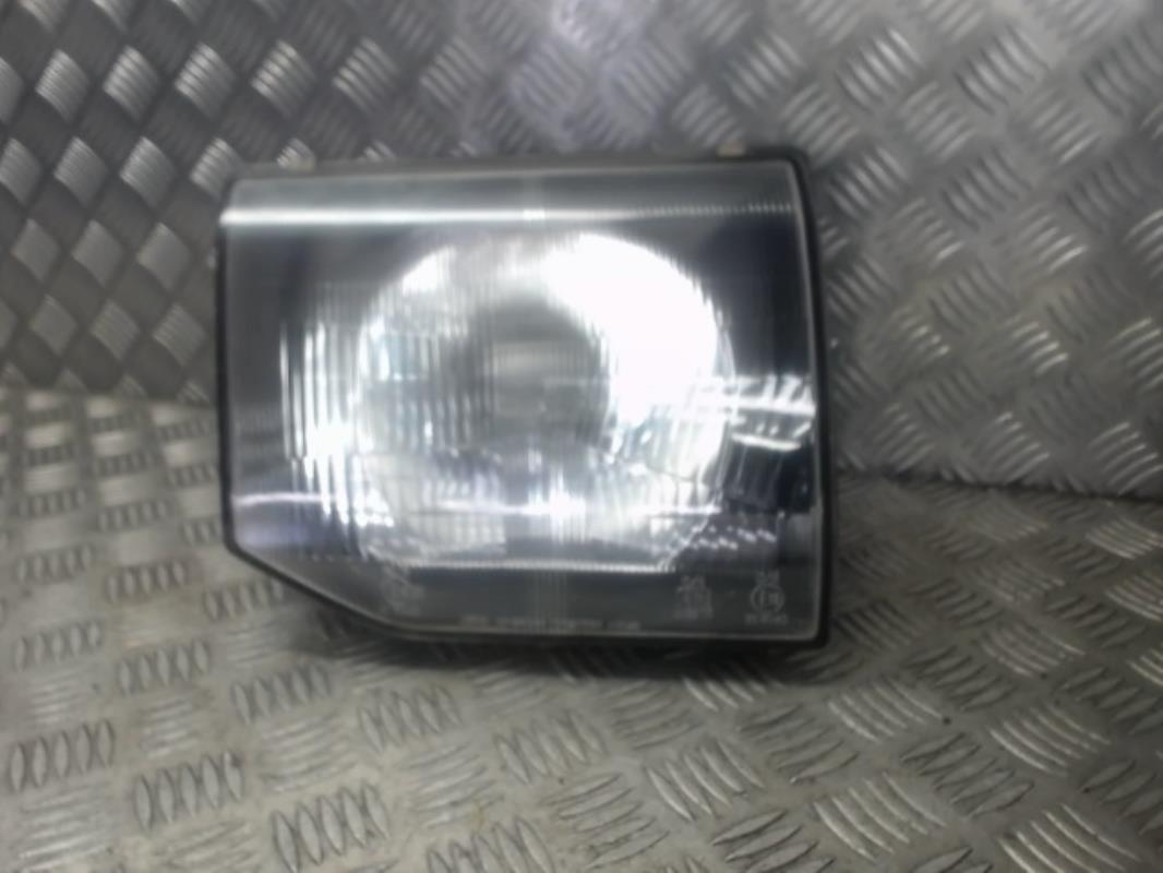 Gruppo ottico anteriore principale destro (luci)(faro)