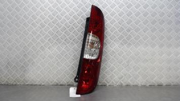 Fanale posteriore principale destro (luci)