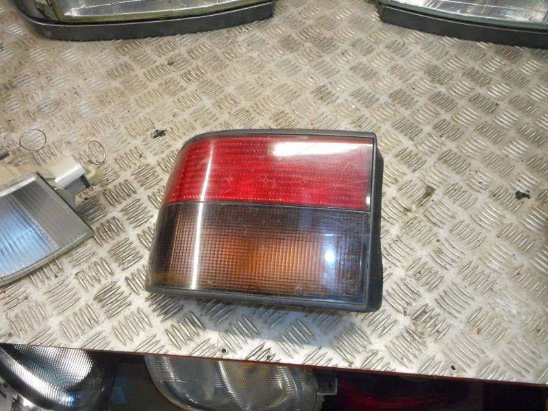 Fanale posteriore principale sinistro (luci)