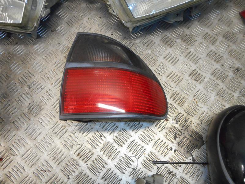 Fanale posteriore principale destro (luci)