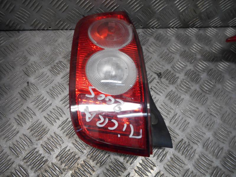 Fanale posteriore principale sinistro (luci)