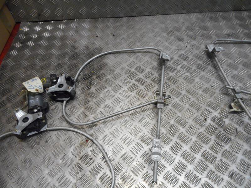 Leve vitre electrique avant gauche