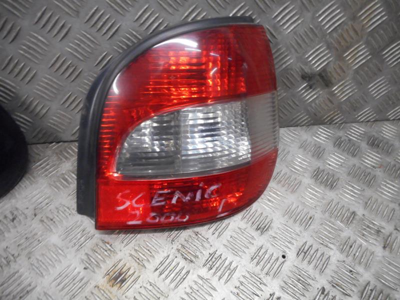 Fanale posteriore principale destro (luci)