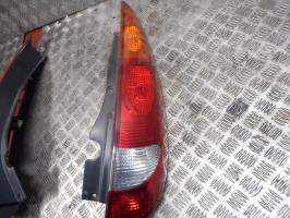 Fanale posteriore principale destro (luci)