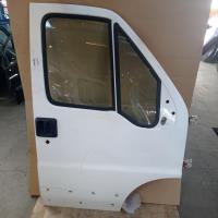 Porte avant droit