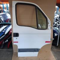 Porte avant droit