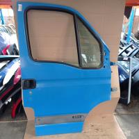 Porte avant droit