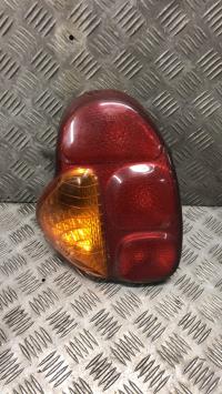 Fanale posteriore principale sinistro (luci)